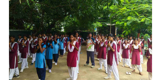 बालिका उच्च विद्यालय में रानी लक्ष्मीबाई आत्मरक्षा प्रशिक्षण का शुभारंभ, 500 छात्राओं ने लिया हिस्सा